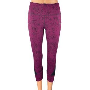 Athleta Floral Garden Relay 2.0 Maroon Activewear Fitness Capri Leggigs Pants S